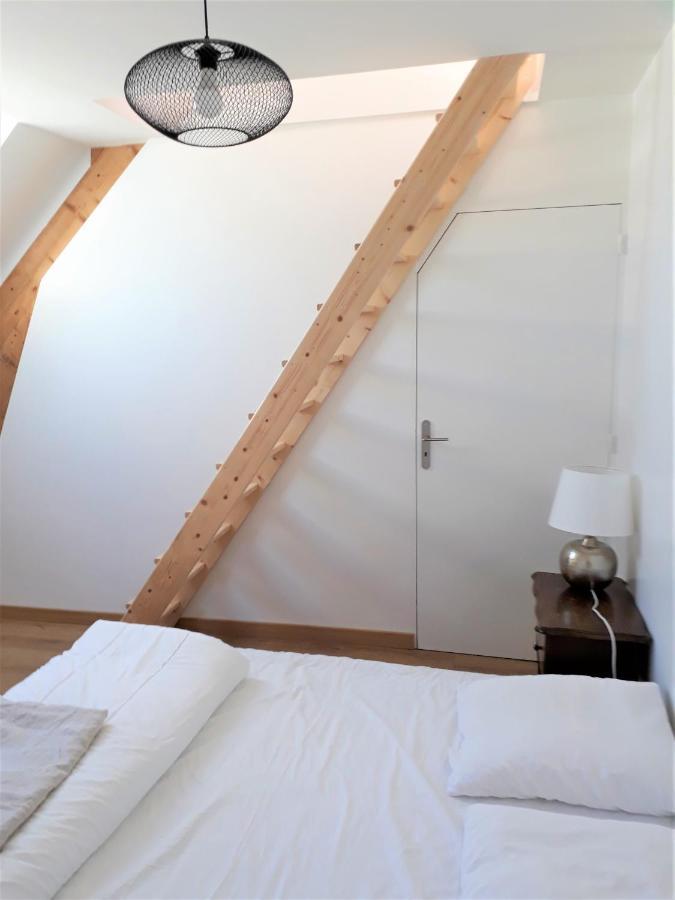 Ty Lisa - Spacieuse Maison De Village Paisible Proche Ville Et Plages - 5 Chambres - Kermorvan 퀴베론 외부 사진