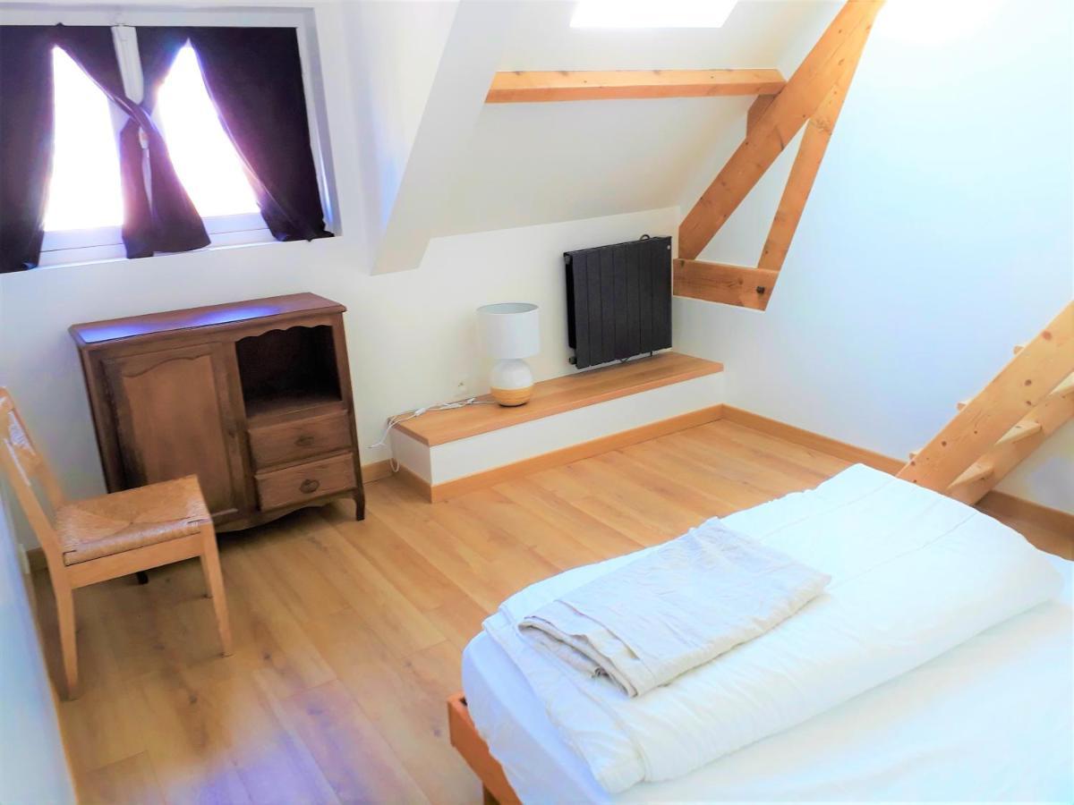 Ty Lisa - Spacieuse Maison De Village Paisible Proche Ville Et Plages - 5 Chambres - Kermorvan 퀴베론 외부 사진