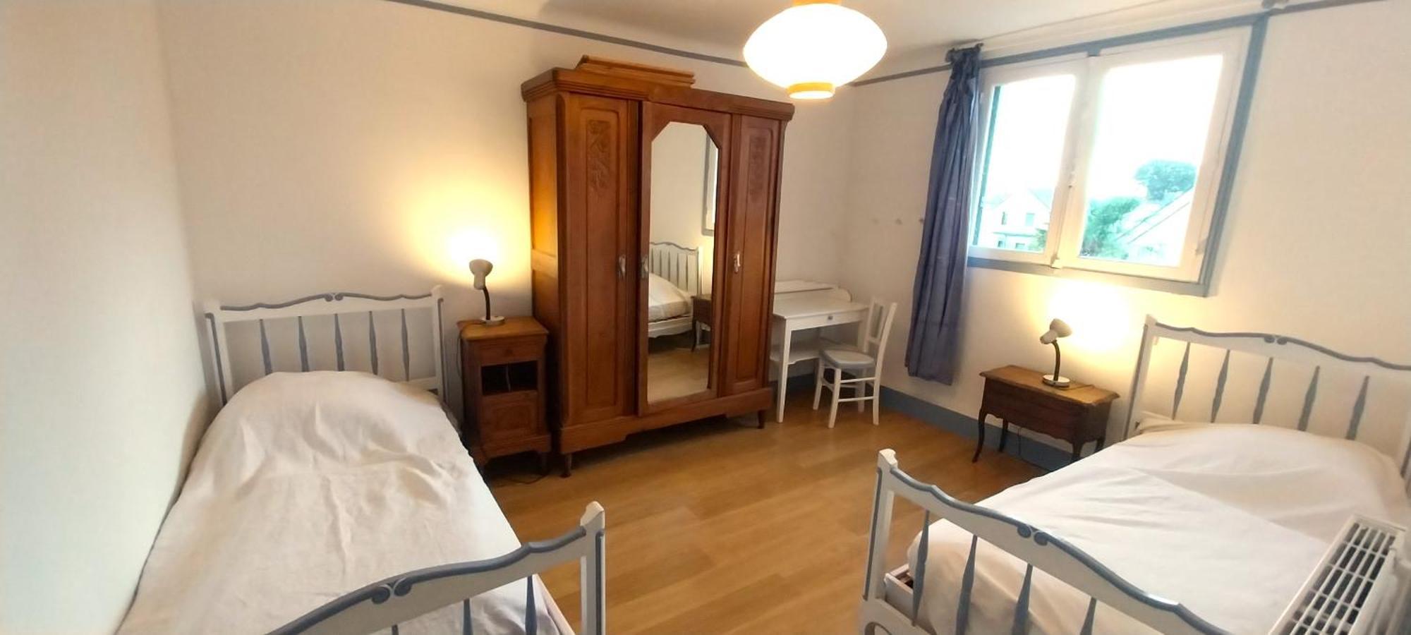 Ty Lisa - Spacieuse Maison De Village Paisible Proche Ville Et Plages - 5 Chambres - Kermorvan 퀴베론 외부 사진